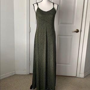 👗✨ Green Striped Maxi Dress - Size M